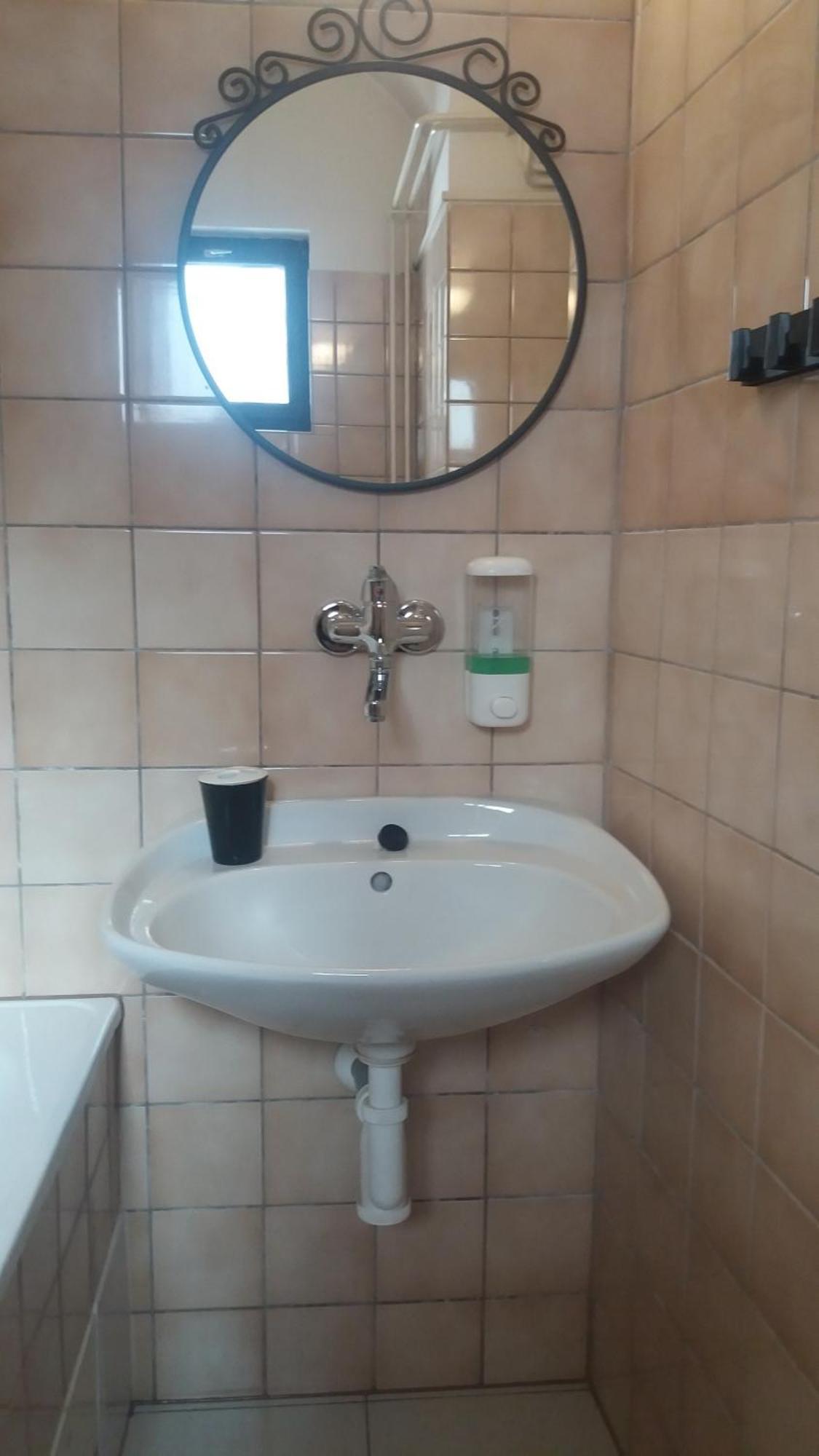 Penzion a restaurace Modrá růže Tábor Camera foto
